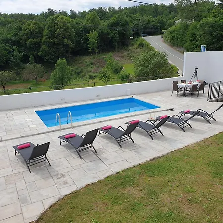 Casa Antica Holiday home Veprinac